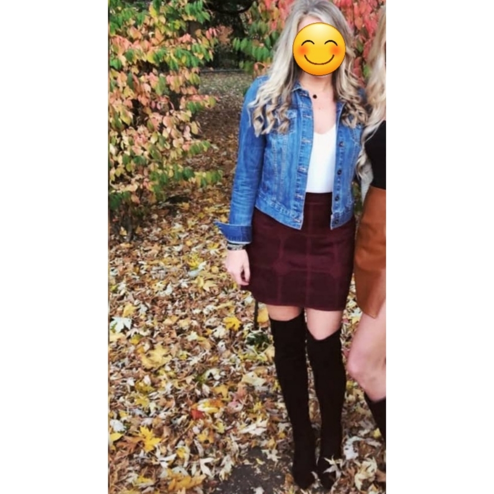Suede high waisted mini skirt